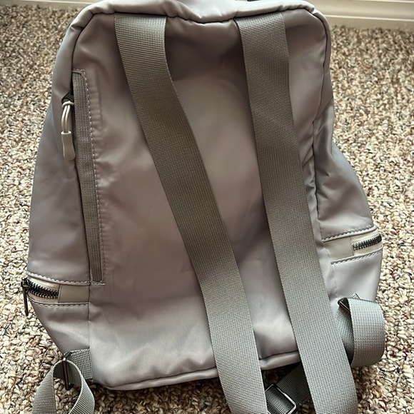 Lululemon Backpack - Picture 5 of 7